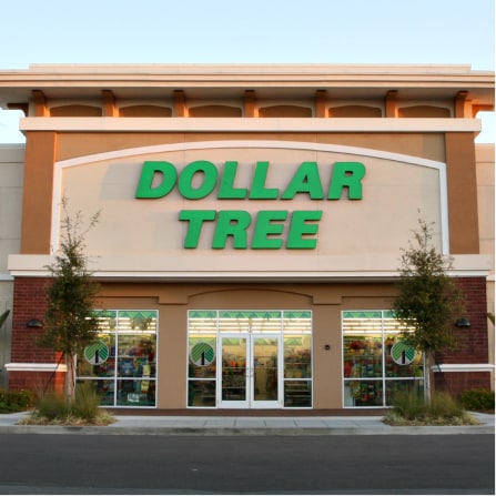 Dollar Tree expande su presencia con la adquisición de tiendas 99 Cents Only en Arizona, California, Nevada y Texas.