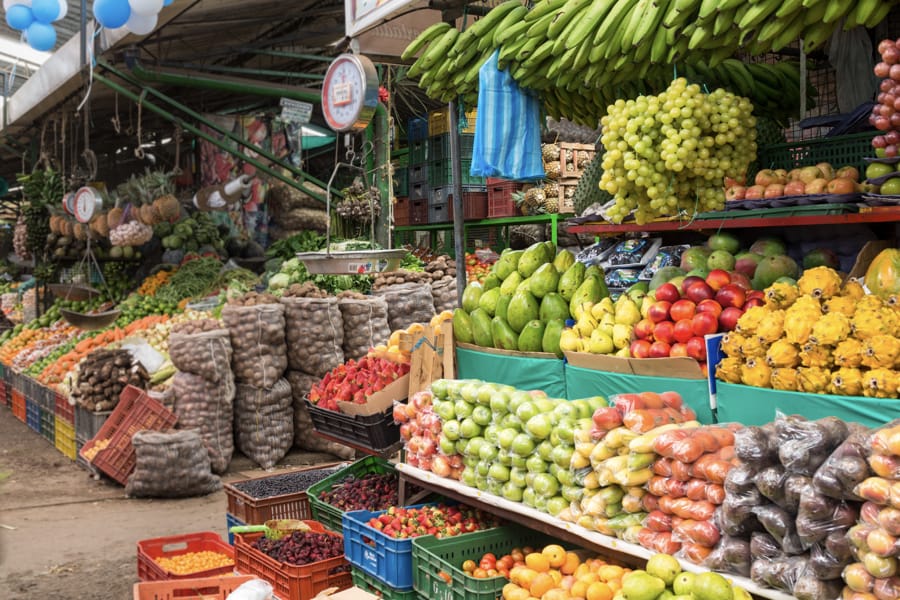 En febrero, el gasto de los hogares en Colombia creció por segundo mes consecutivo, reflejando una recuperación económica sostenida.