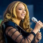 Beyoncé apoya a Kamala Harris en mitin en Houston