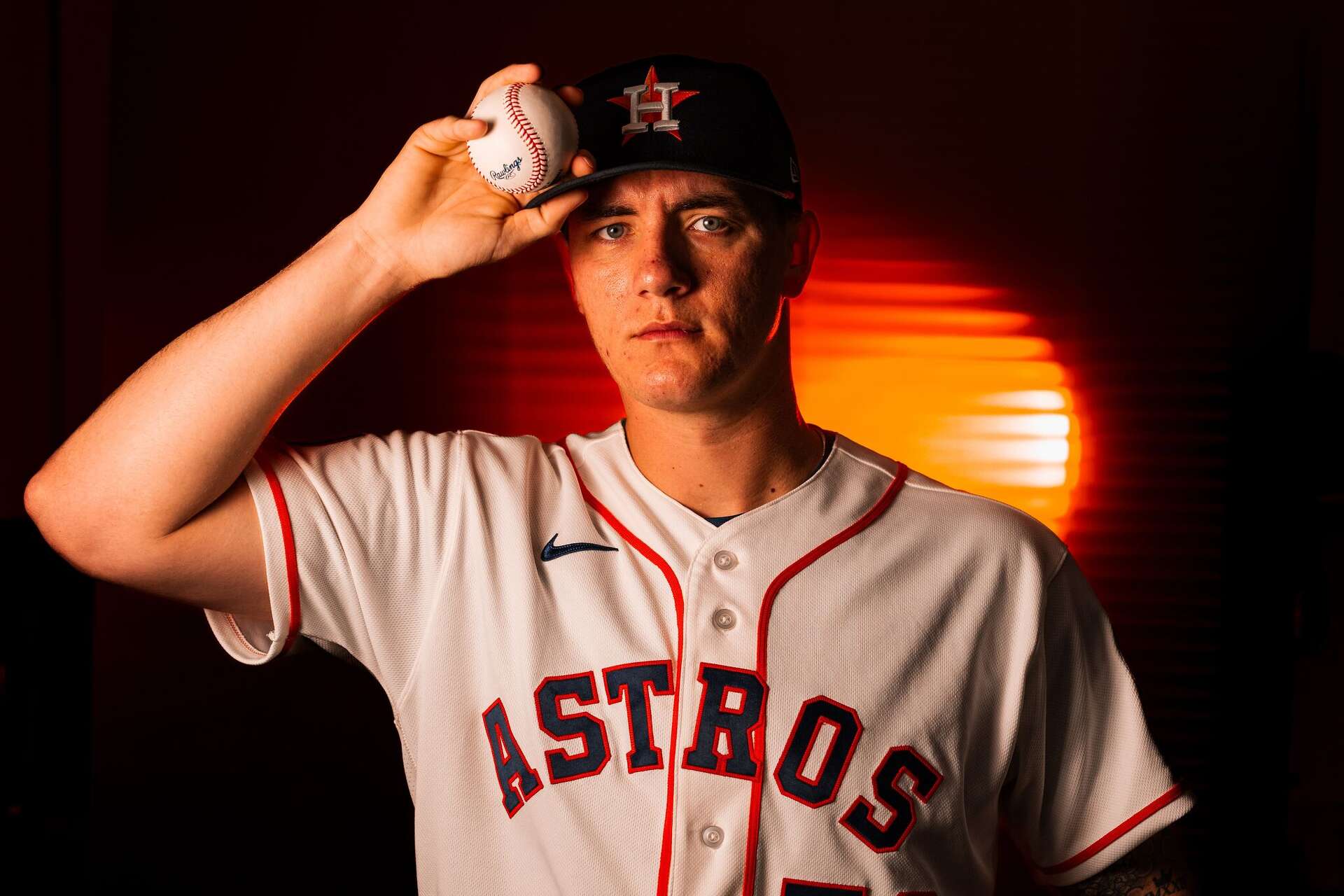 Hunter Brown lanza en el Día Inaugural de los Astros 2026