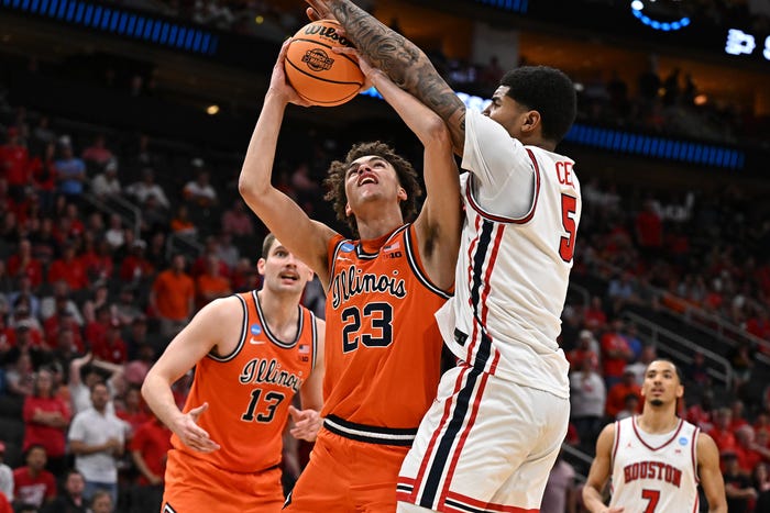 Illinois celebra victoria 65-55 sobre Houston en el Sweet 16