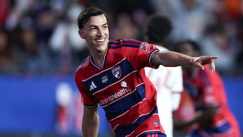 Petar Musa FC Dallas gol Derby de Texas