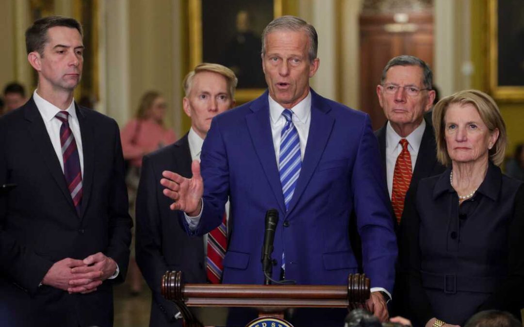 Senado Aprueba Fondos para TSA y DHS Sin ICE: Fin del Caos en Aeropuertos Tras 42 Días — ¿Qué Significa Para la Comunidad Hispana?