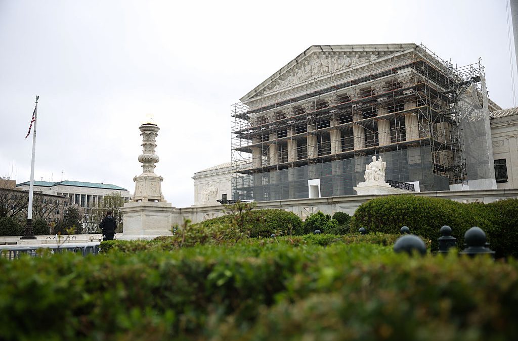 La Corte Suprema Decide el Futuro del Asilo Hoy y el Voto Latino Se Aleja de Trump: Las Dos Noticias Políticas que Sacuden a la Comunidad Hispana