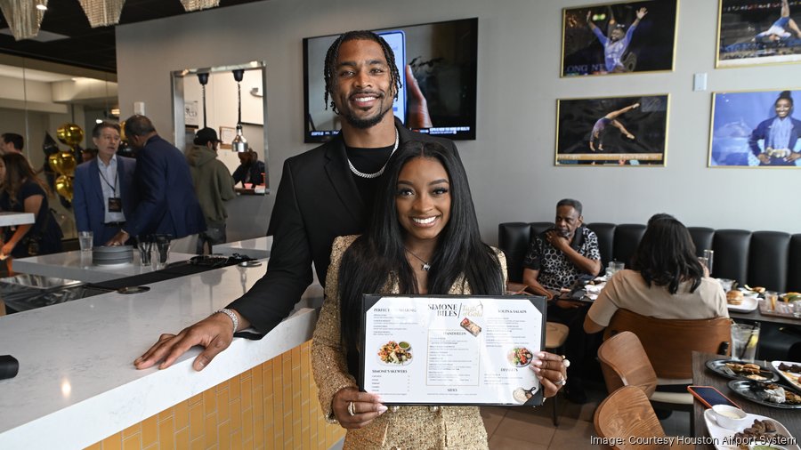Interior del restaurante Taste of Gold en la Terminal A de IAH