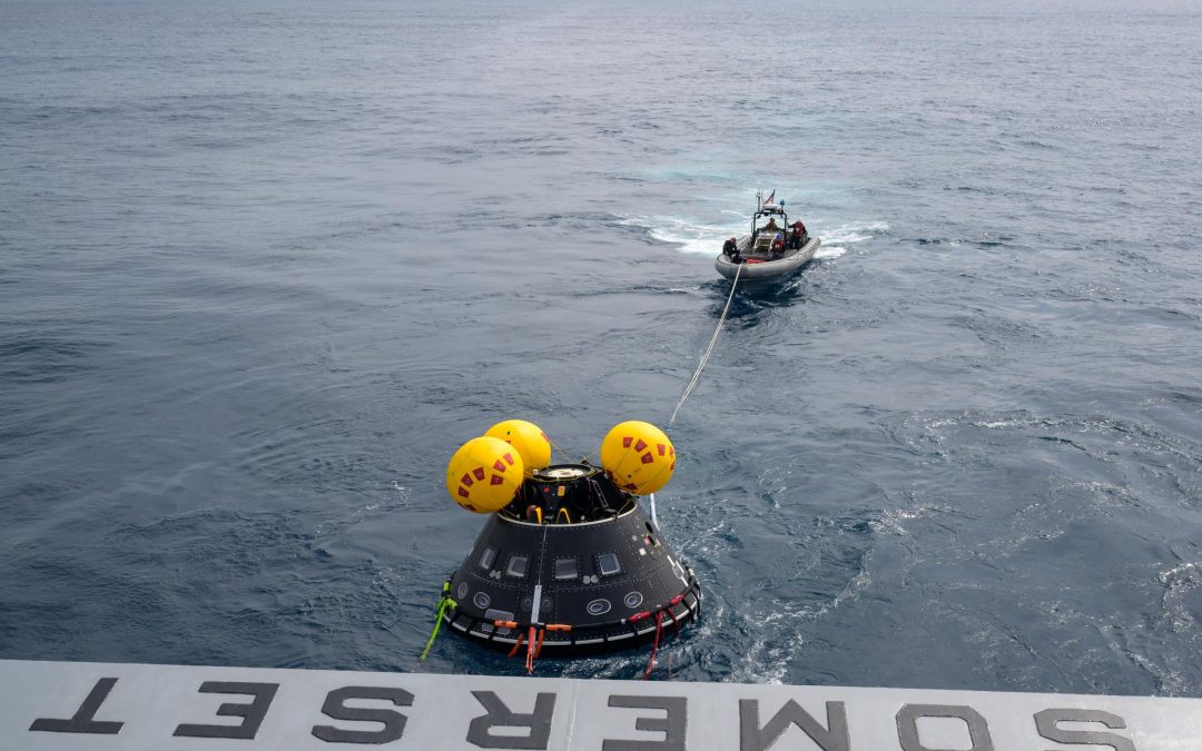 Artemis II: Los Astronautas Regresan a la Tierra Esta Noche — Todo Sobre el Amerizaje y la Recuperación de la Cápsula Orion